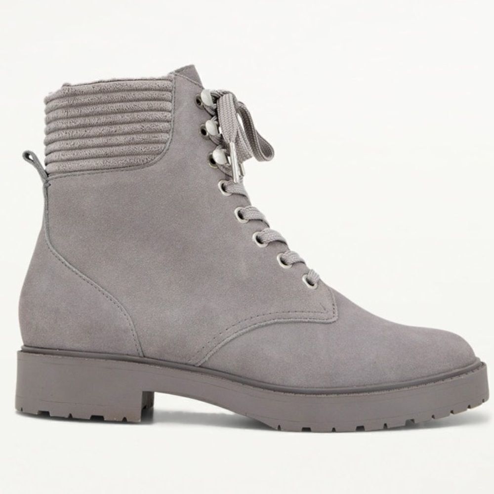 Splendid Gray suede Sadie Boot size 6.5 A2‎